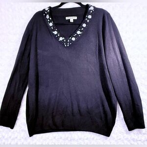 Carolyn Taylor Women’s Size 1X Black V-Neck Sweater w/ Embellished Neckline Top